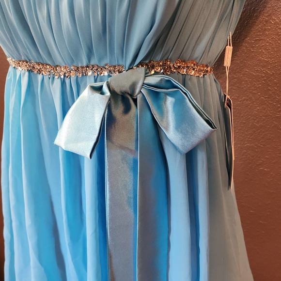 JJ's House Formal Prom Homecoming Bridesmaid Rusched Wedding Dress Size 8 - Picture 2 of 9